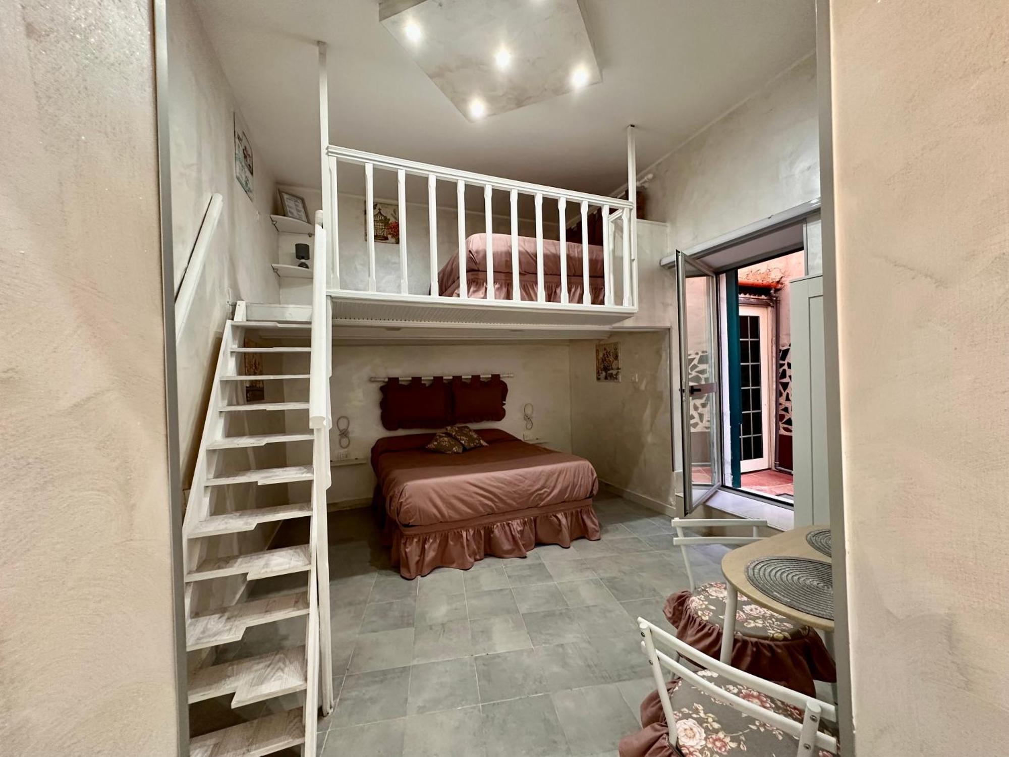 Roila House - Self Checkin Appartamento Napoli